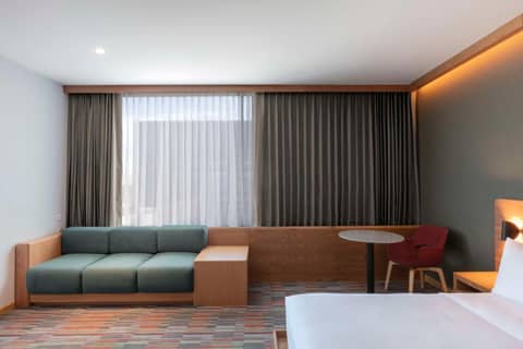 Hilton Garden Inn Guadalajara Airport — hotel room