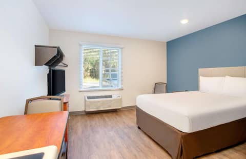 Extended Stay America Select Suites - Fort Myers - Northeast — photo 3
