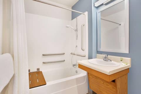 Extended Stay America Select Suites - Fort Myers - Northeast — photo 9
