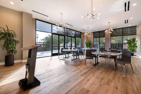 Home2 Suites By Hilton Anaheim Resort — photo 2