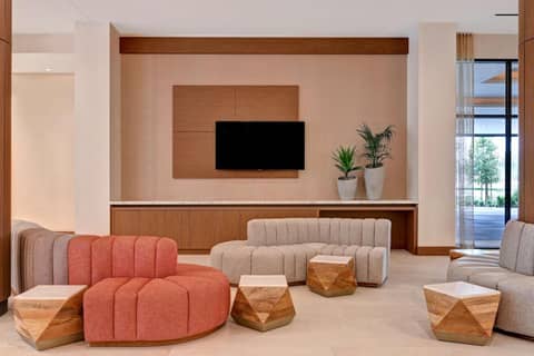 Home2 Suites By Hilton Anaheim Resort — photo 8