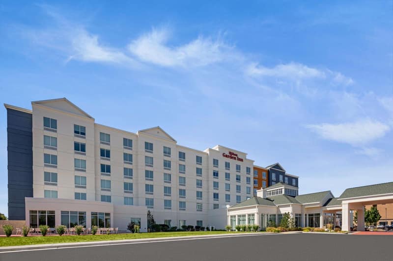 Hilton Garden Inn - Salt Lake City Airport — building