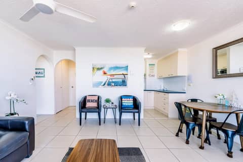 Olympus Beachfront Apartments — photo 3