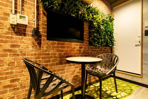 UNDER RAILWAY HOTEL AKIHABARA — photo 2