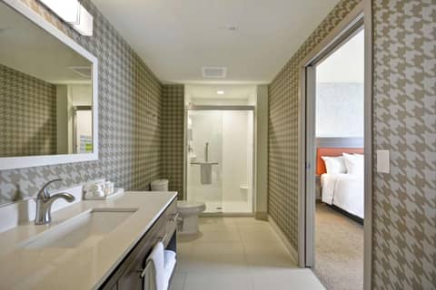 Home2 Suites By Hilton Plymouth Minneapolis — photo 7