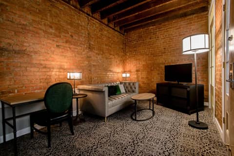 Holiday Inn Hotel French Quarter-Chateau Lemoyne by IHG — photo 5