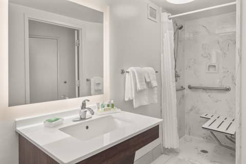 Holiday Inn Charleston-Riverview by IHG — photo 9