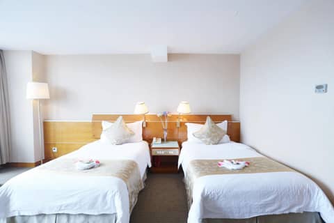 Yihe Hotel Ouzhuang — photo 8