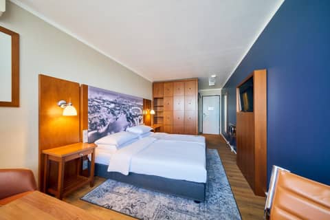 Arthotel Ana im Olympiapark — hotel room