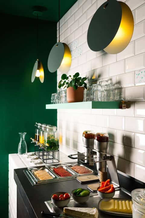 Qbic Amsterdam WTC — kitchen