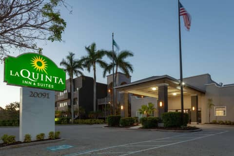 La Quinta by Wyndham Ft. Myers - Sanibel Gateway — photo 4