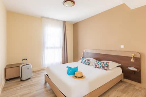 Appart'City Classic Nice — hotel room