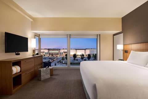 Hyatt Place Virginia Beach Town Center — photo 2