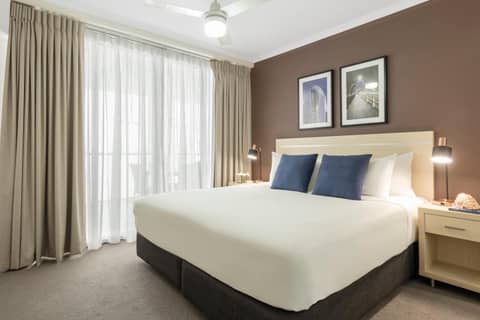 Oaks Brisbane River City Suites — photo 9