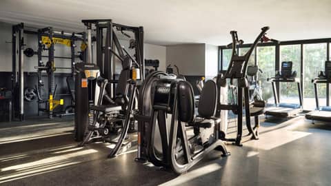 The Hollywood Grande, Autograph Collection — activities & amenities