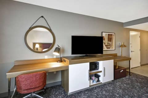 Hampton Inn & Suites Columbus-Easton Area — photo 2
