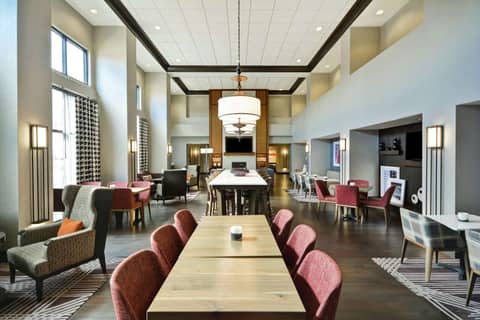 Hampton Inn & Suites Columbus-Easton Area — photo 5