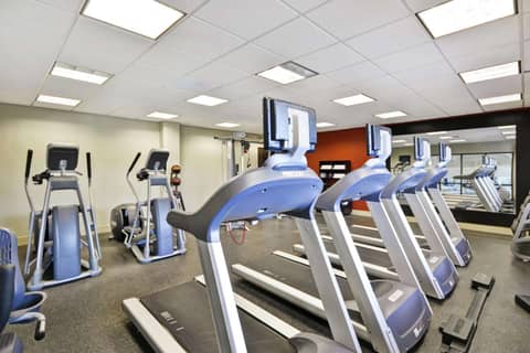 Hampton Inn & Suites Columbus-Easton Area — photo 6