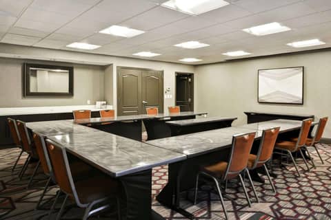 Hampton Inn & Suites Columbus-Easton Area — photo 7