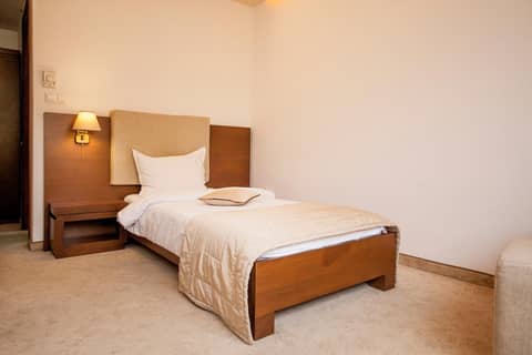 Hotel Yesterday — photo 5