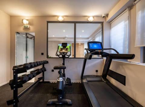 Regal Hotel Mitropoleos — activities & amenities