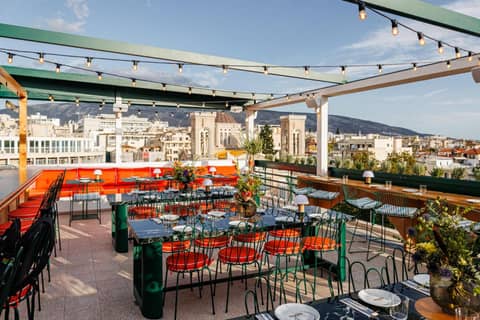 Regal Hotel Mitropoleos — outdoor dining