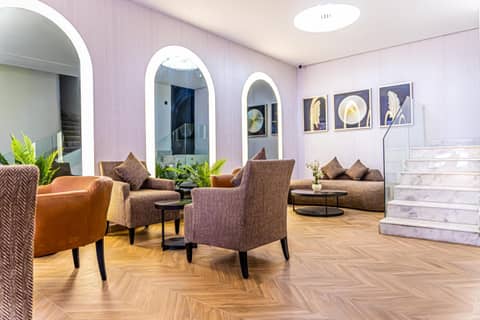 Hotel Les Ambassadeurs — lounge