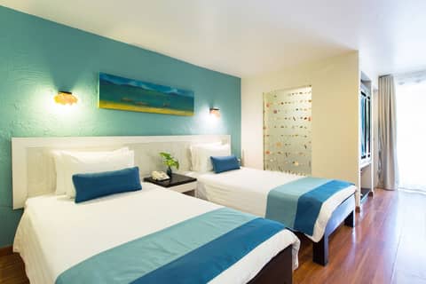 Vacation Village Phra Nang Inn — hotel room