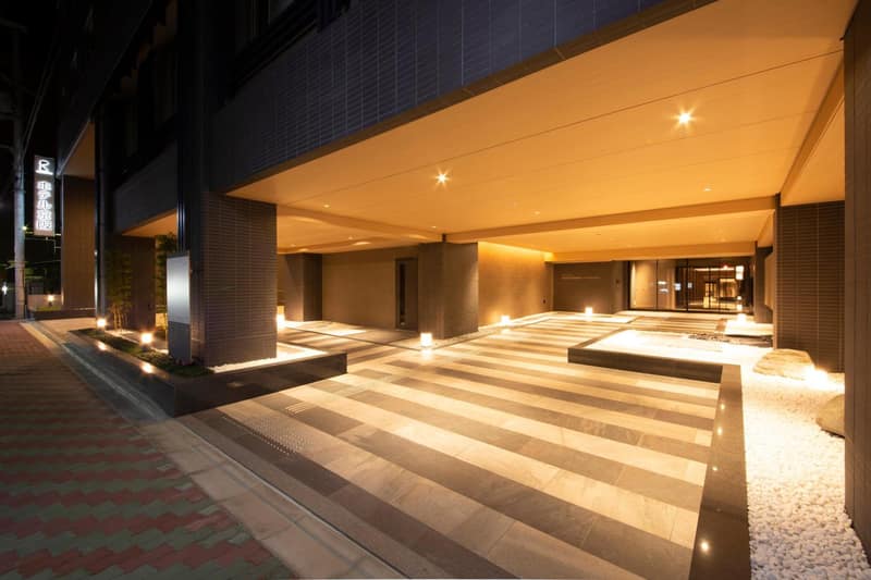 Hotel Keihan Kyoto Hachijoguchi — building