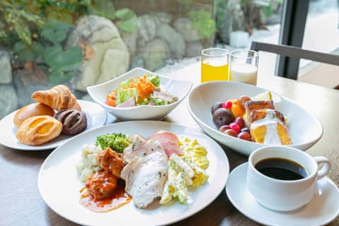 Hotel Keihan Kyoto Hachijoguchi — dining