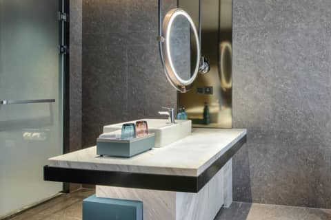 Crowne Plaza Xi'an Weiyang by IHG — photo 4