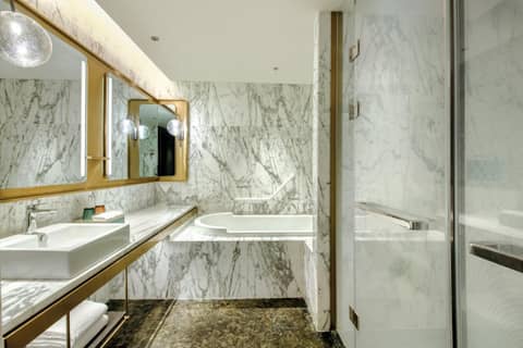 Crowne Plaza Xi'an Weiyang by IHG — photo 7