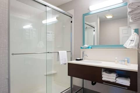 Hampton Inn & Suites Salt Lake City Airport — photo 3