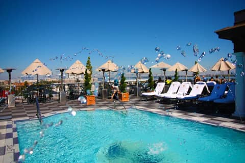 Market Pavilion Hotel — photo 2