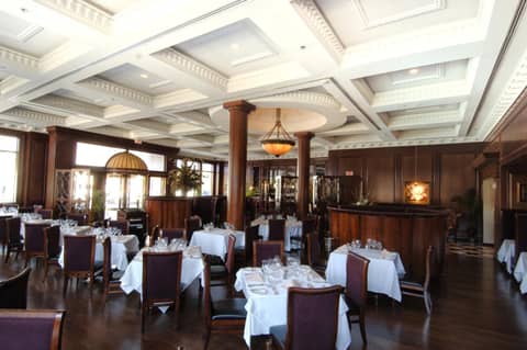 Market Pavilion Hotel — photo 9