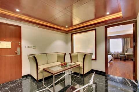 Comfort Inn Insys — hotel room
