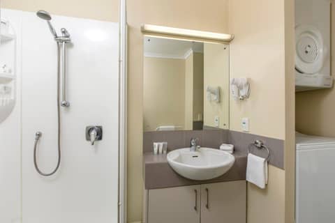 Quest Auckland Serviced Apartments — photo 2