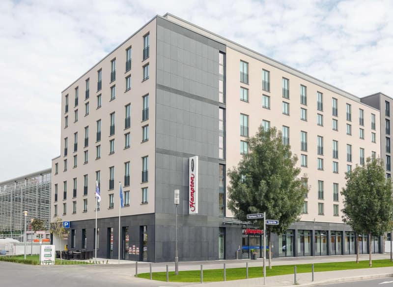 Hampton by Hilton Frankfurt City Centre — building