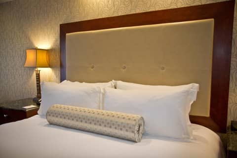 Town & Country Inn and Suites — photo 3