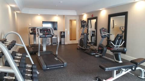 Town & Country Inn and Suites — photo 9