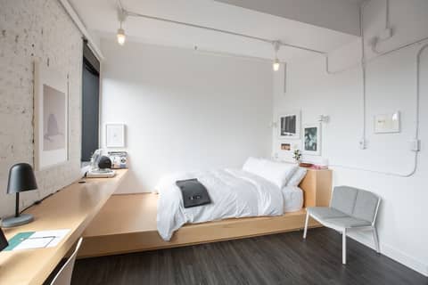 The Annex — bedroom