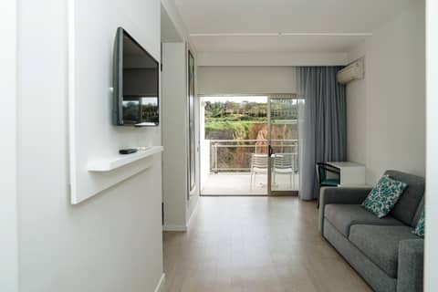 Carvi Beach Hotel — photo 9