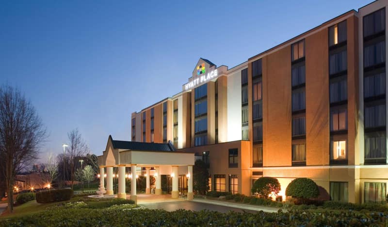 Hyatt Select Richmond Chester — building