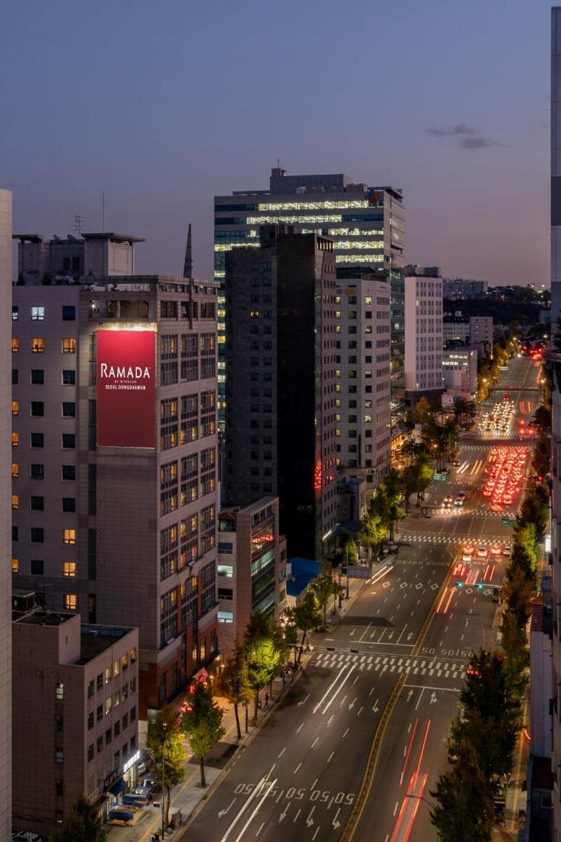 Ramada by Wyndham Seoul Dongdaemun — building