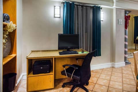 La Quinta Inn by Wyndham Norfolk Virginia Beach — photo 3