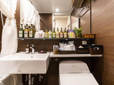 Hotel Petit Bali Garden Shin Okubo — photo 9