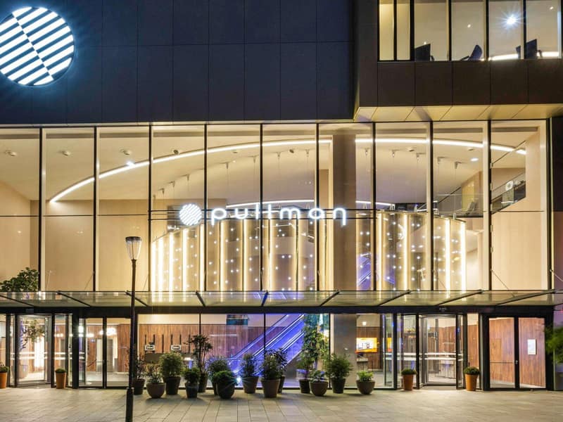 Pullman Paris Montparnasse — building