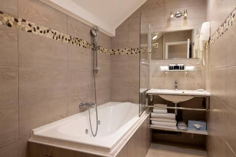 Relais Hôtel du Vieux Paris — photo 7