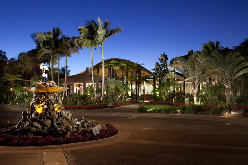 Paradise Point Resort & Spa — building