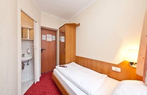 Hotel Primus Frankfurt Sachsenhausen — photo 9